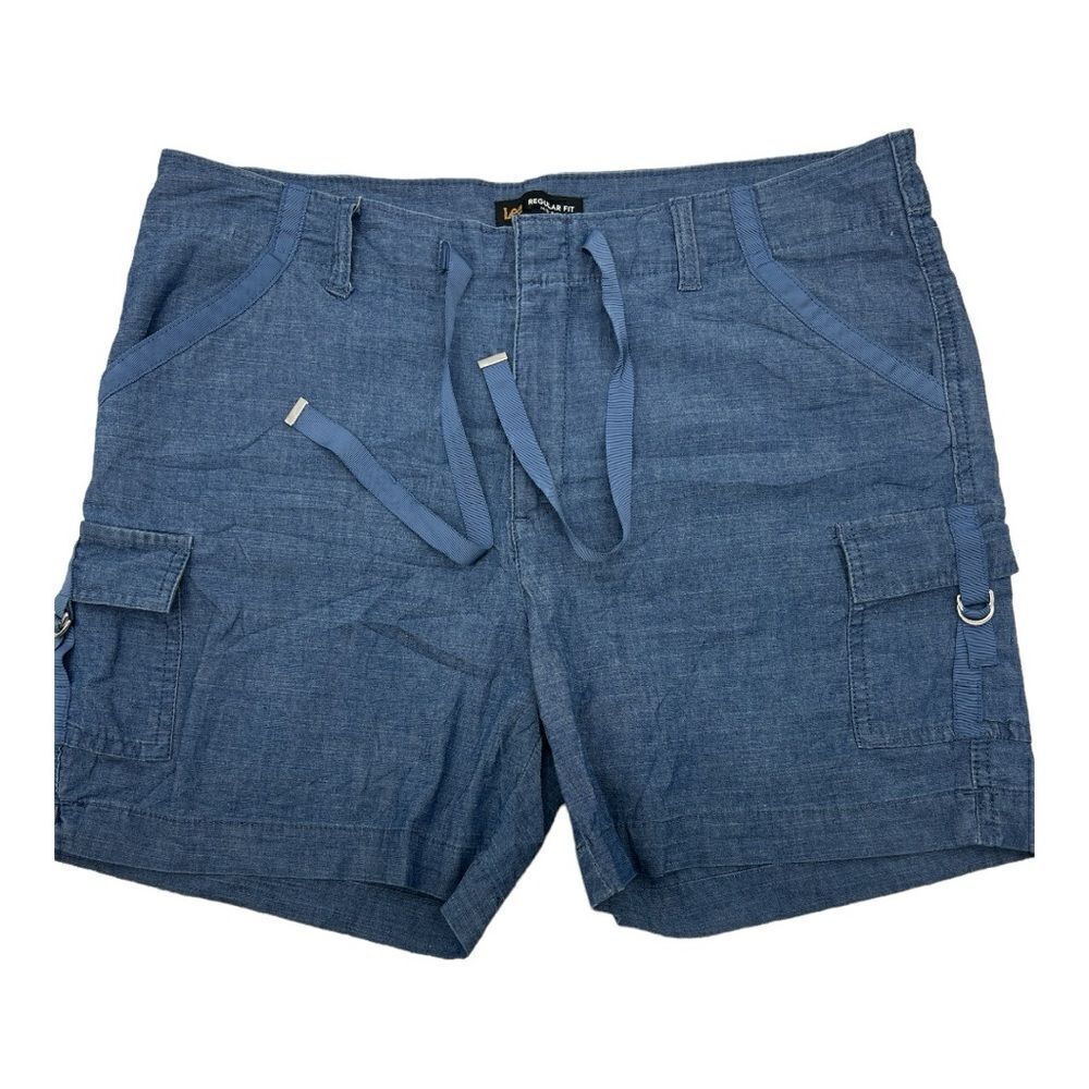 Lee Mid Rise Regular fit 6” inseam chambray shorts size 14